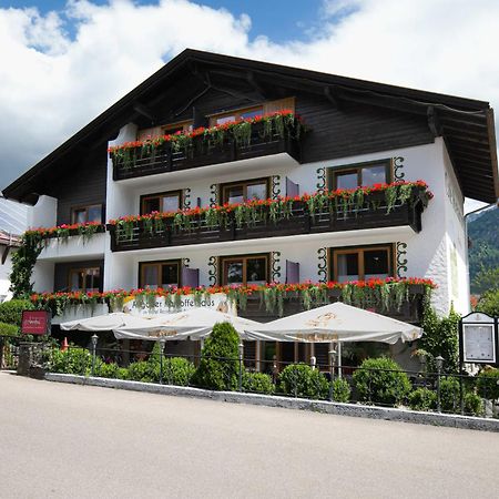 Hotel Restaurant Amadeus - Inclusive Skipass Und Vieles Mehr Bad Hindelang Dış mekan fotoğraf
