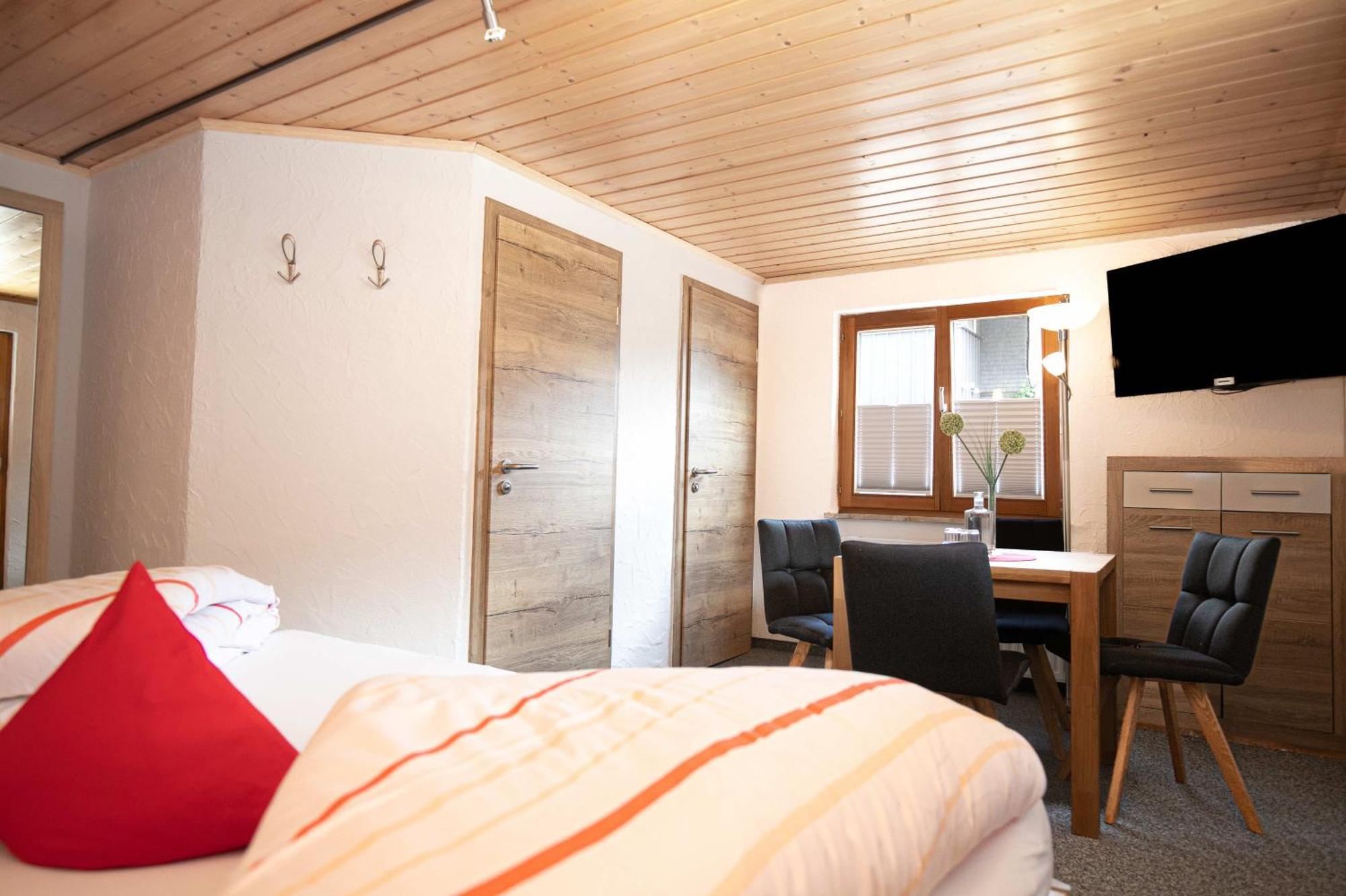 Hotel Restaurant Amadeus - Inclusive Skipass Und Vieles Mehr Bad Hindelang Dış mekan fotoğraf